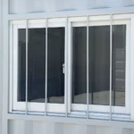 Fenêtre coulissante avec barreaux de sécurité du conteneur bureau de 9 pi ATS